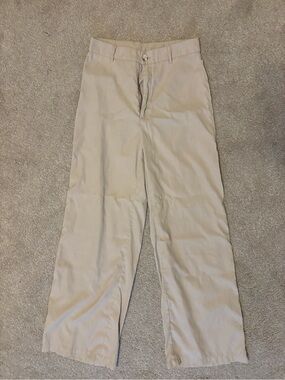 Classic Straight Fit Khaki Pants